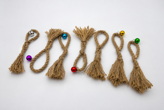 Eco-Friendly Cat Toys UK: The Conscious Owner’s Guide to Sustainable Play (2026)
